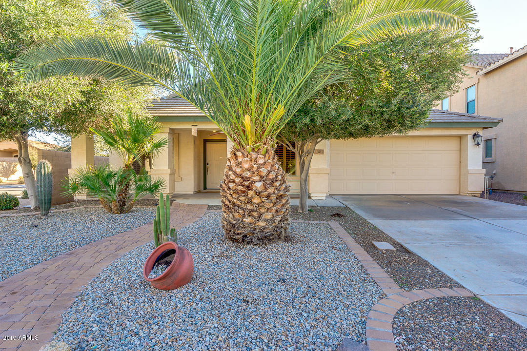 Property Photo:  1305 W Busa Drive  AZ 85143 