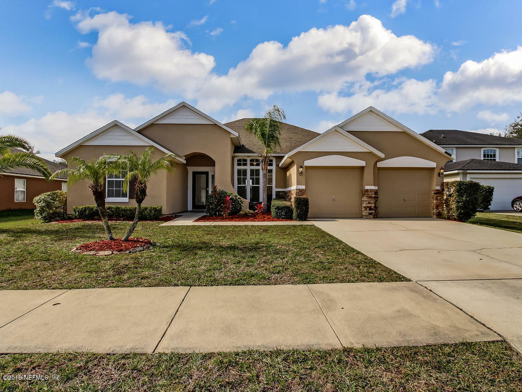 Property Photo: 12641 Tropic Drive FL 32225