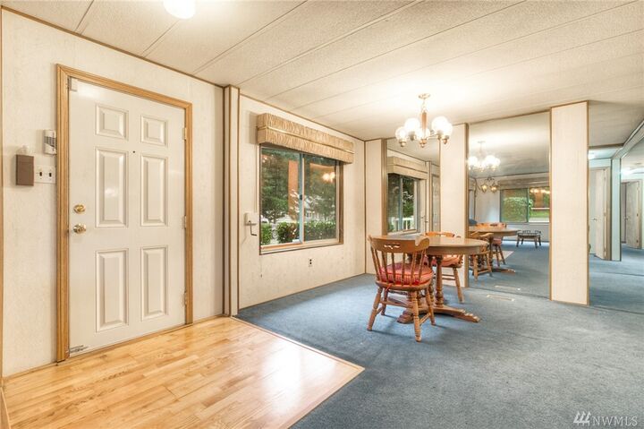 Property Photo: 206 SW 355th Place WA 98023