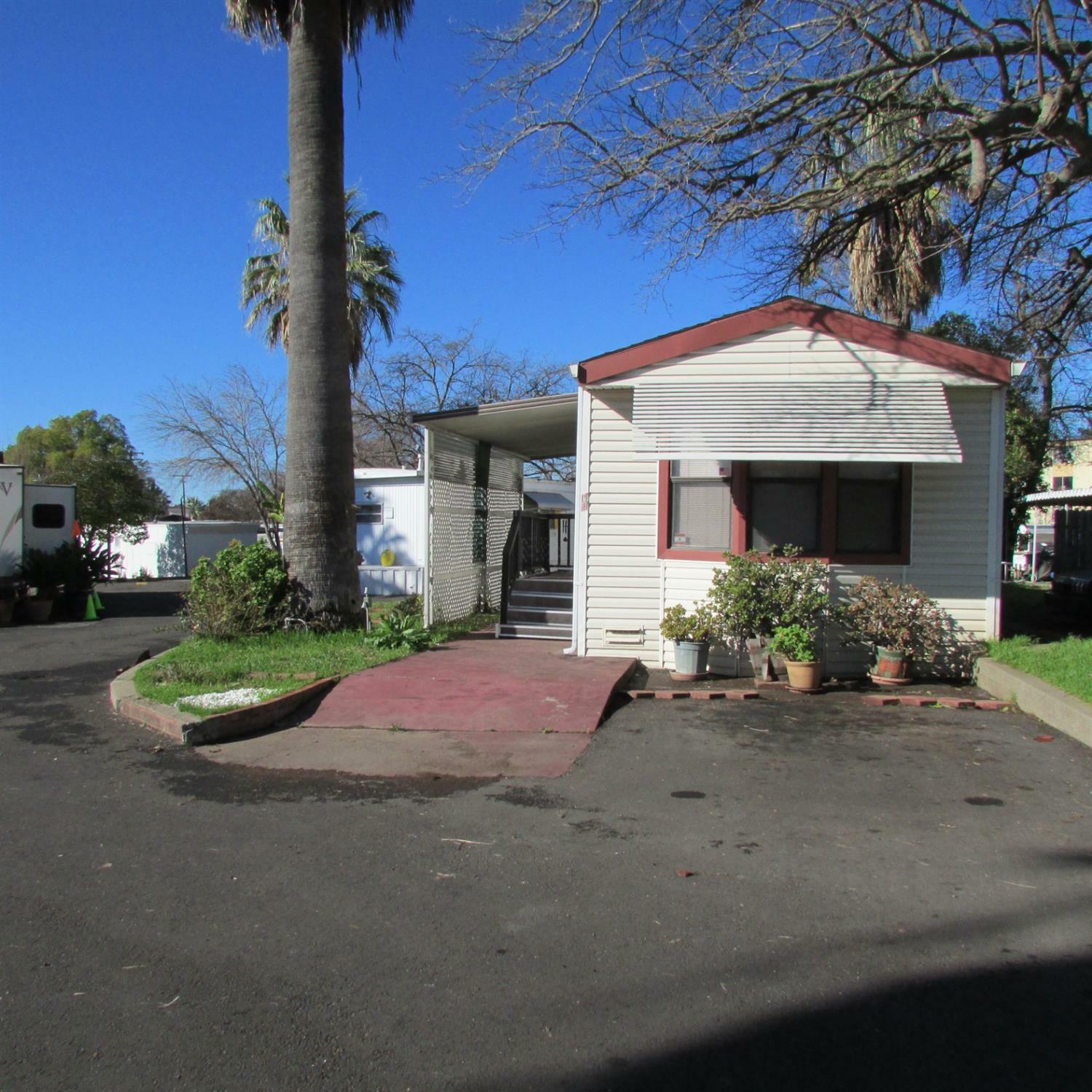 Property Photo:  3440 Fulton Avenue 18  CA 95821 