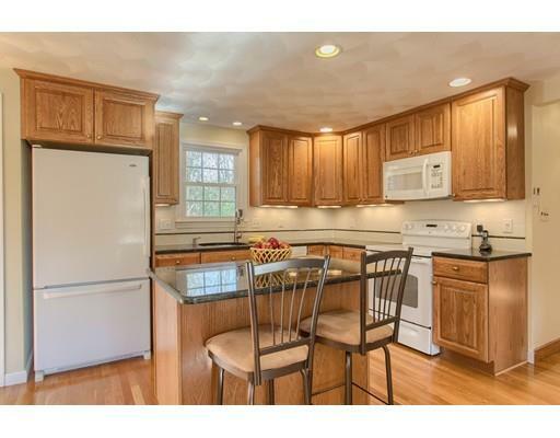 Property Photo: 8 Mercury Circle MA 01810