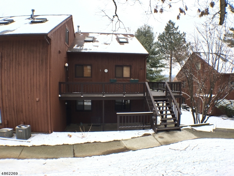 Property Photo:  3 Squaw Valley Ct Unit 5  NJ 07462 