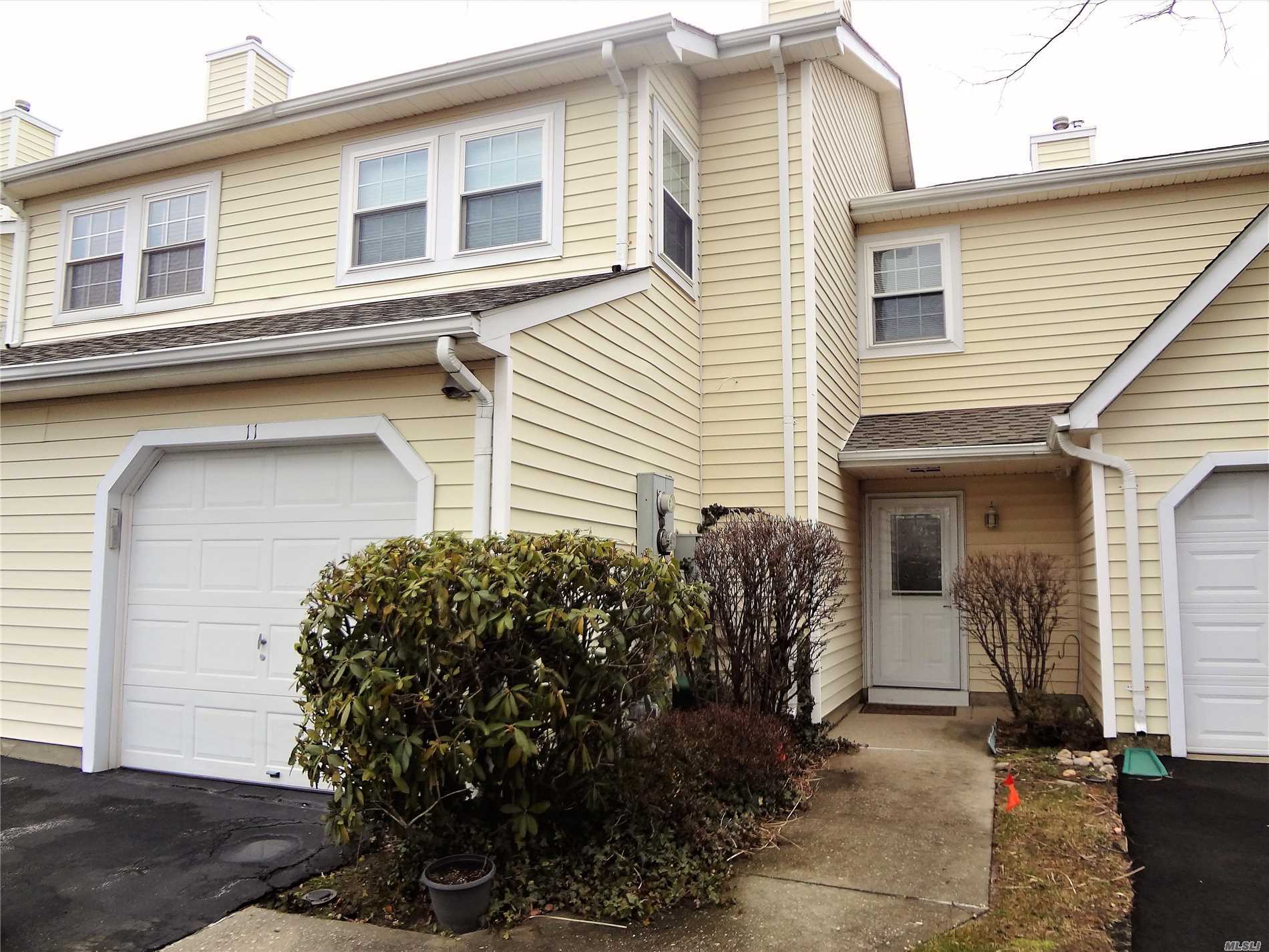 Property Photo:  11 Erin Lane  NY 11733 