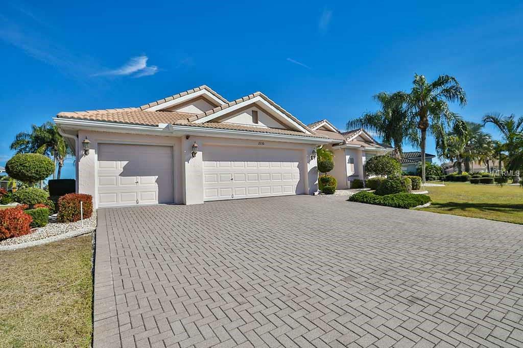 Property Photo:  2130 Platinum Drive  FL 33573 