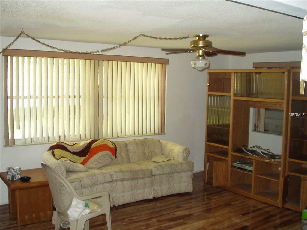 Property Photo:  4240 Canterberry  FL 34691 