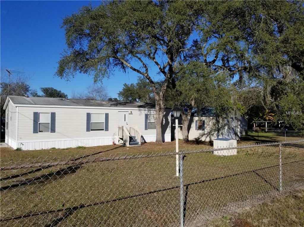 Property Photo:  18501 SE 20th Place  FL 34488 