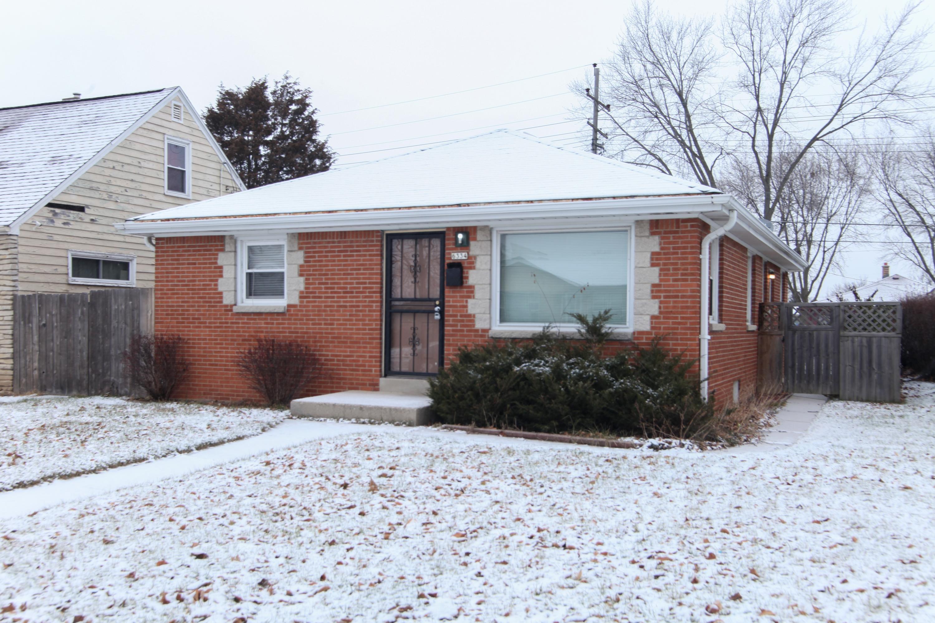 Property Photo: 6334 W Leon Ter WI 53218