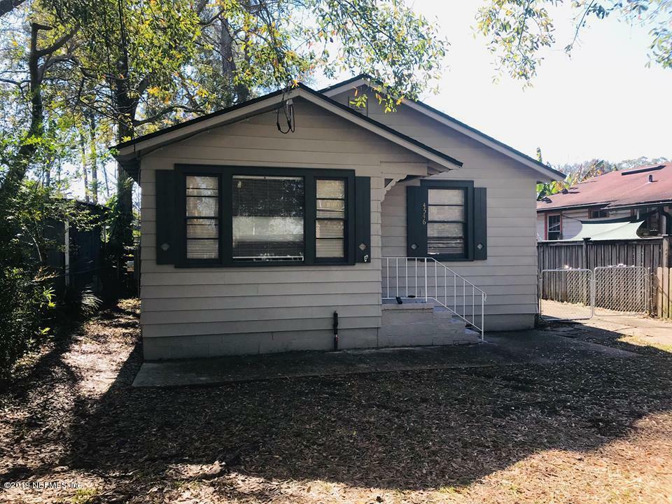 Property Photo: 4546 Attleboro Street FL 32205