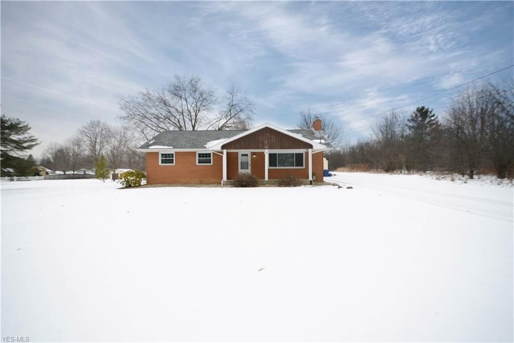 Property Photo: 567 Fowler Street OH 44410