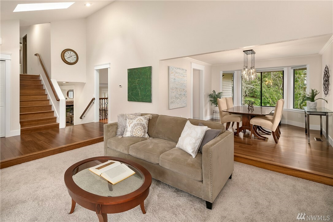Property Photo:  13906 177th Place NE  WA 98052 