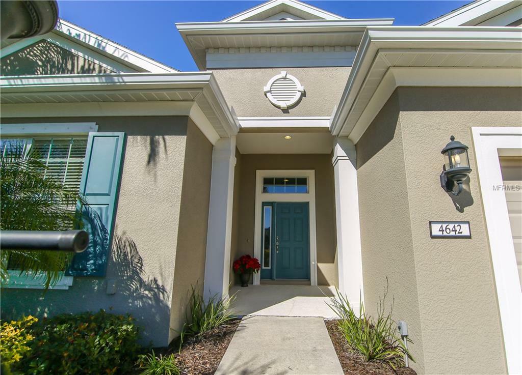 Property Photo:  4642 Claremont Park Drive  FL 34211 