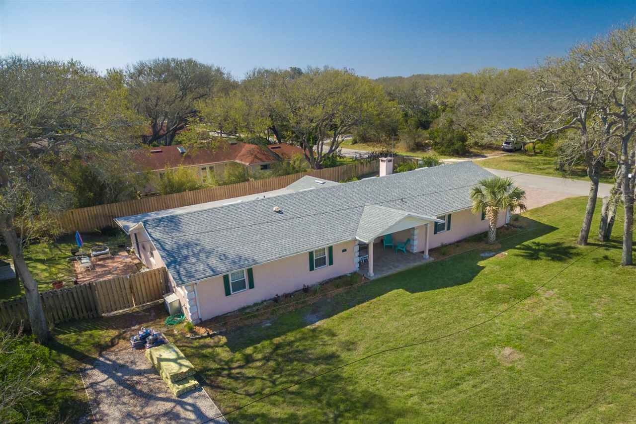 Property Photo: 413 Sixteenth St FL 32084