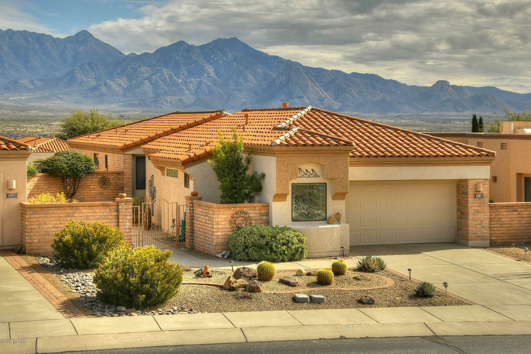 Property Photo:  4991 S View Ridge Drive  AZ 85622 