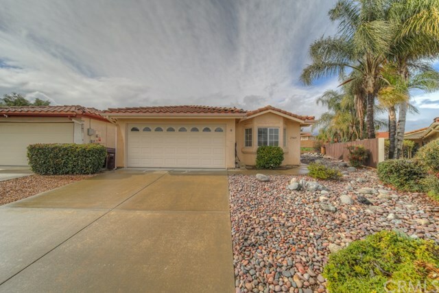 Property Photo:  27425 Calle Rabano  CA 92585 