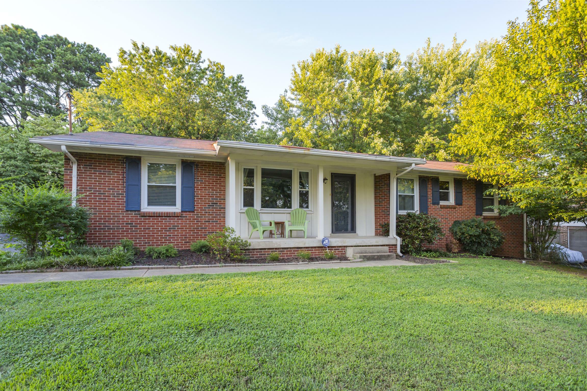 Property Photo: 164 Suzanne Dr TN 37013