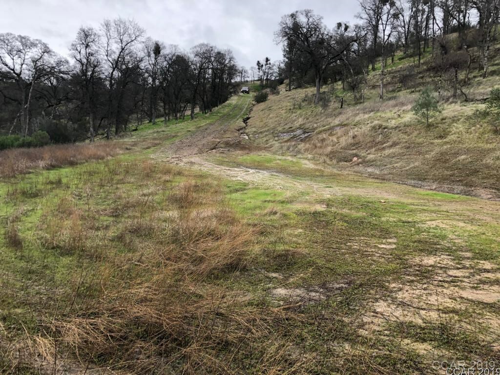 Property Photo:  0 Meadow Oaks 6.98 Acres  CA 95252 