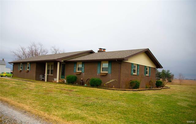Property Photo: 10800 Oak Grove School IL 62254