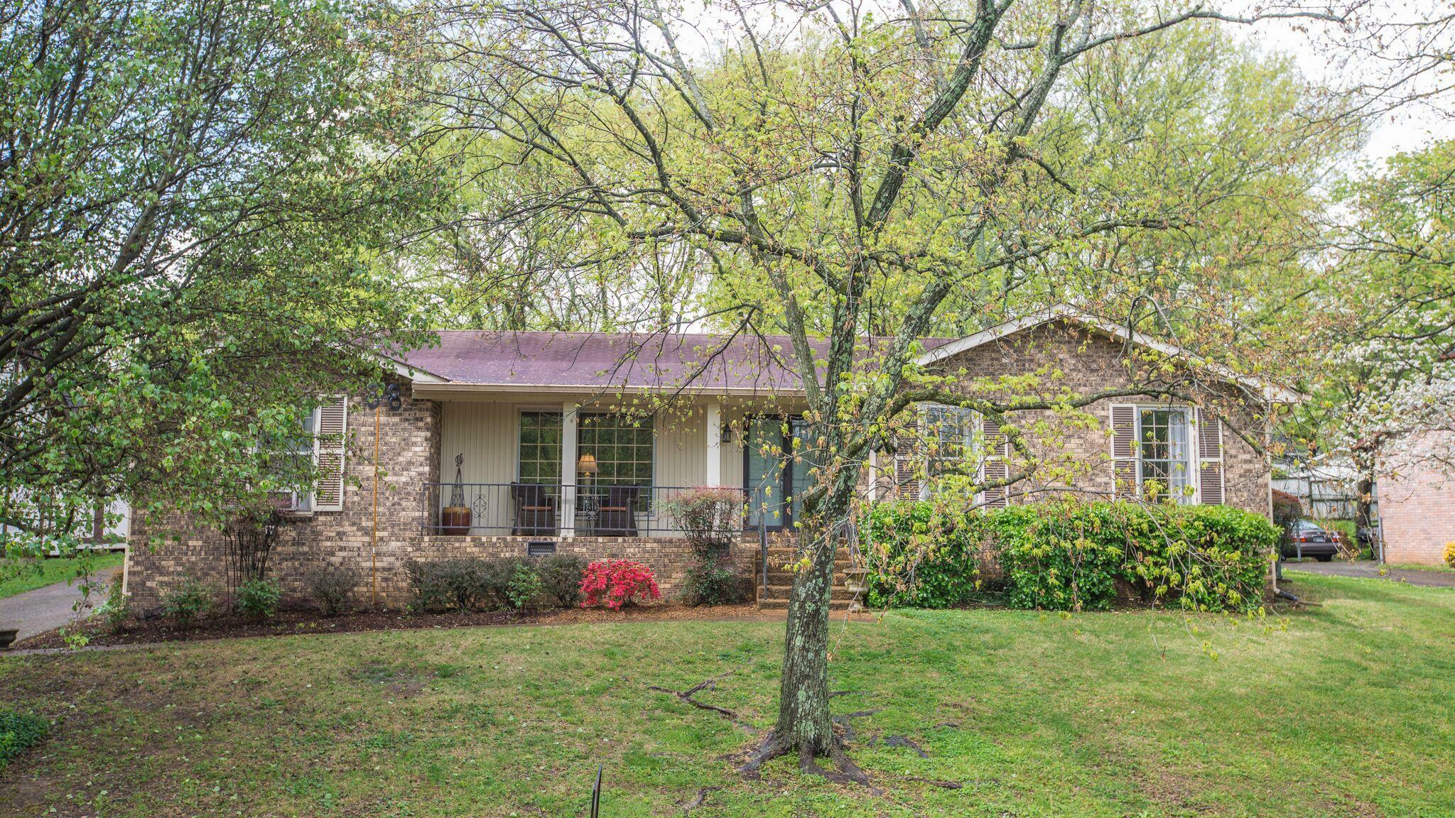 Property Photo:  224 Cedarview Dr  TN 37013 