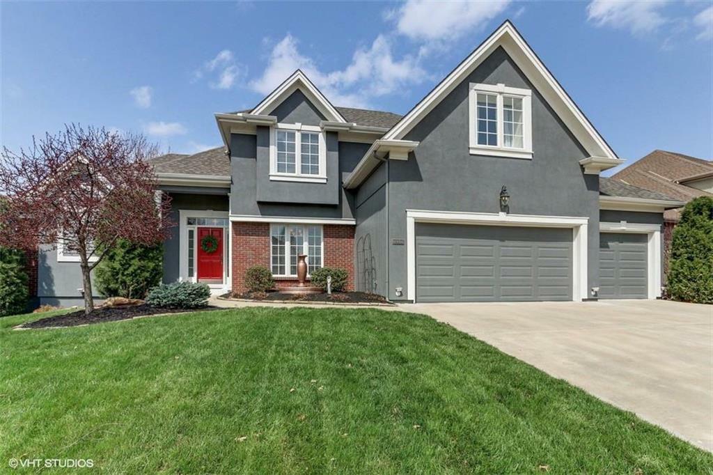 Property Photo: 8916 N Lane Avenue MO 64157