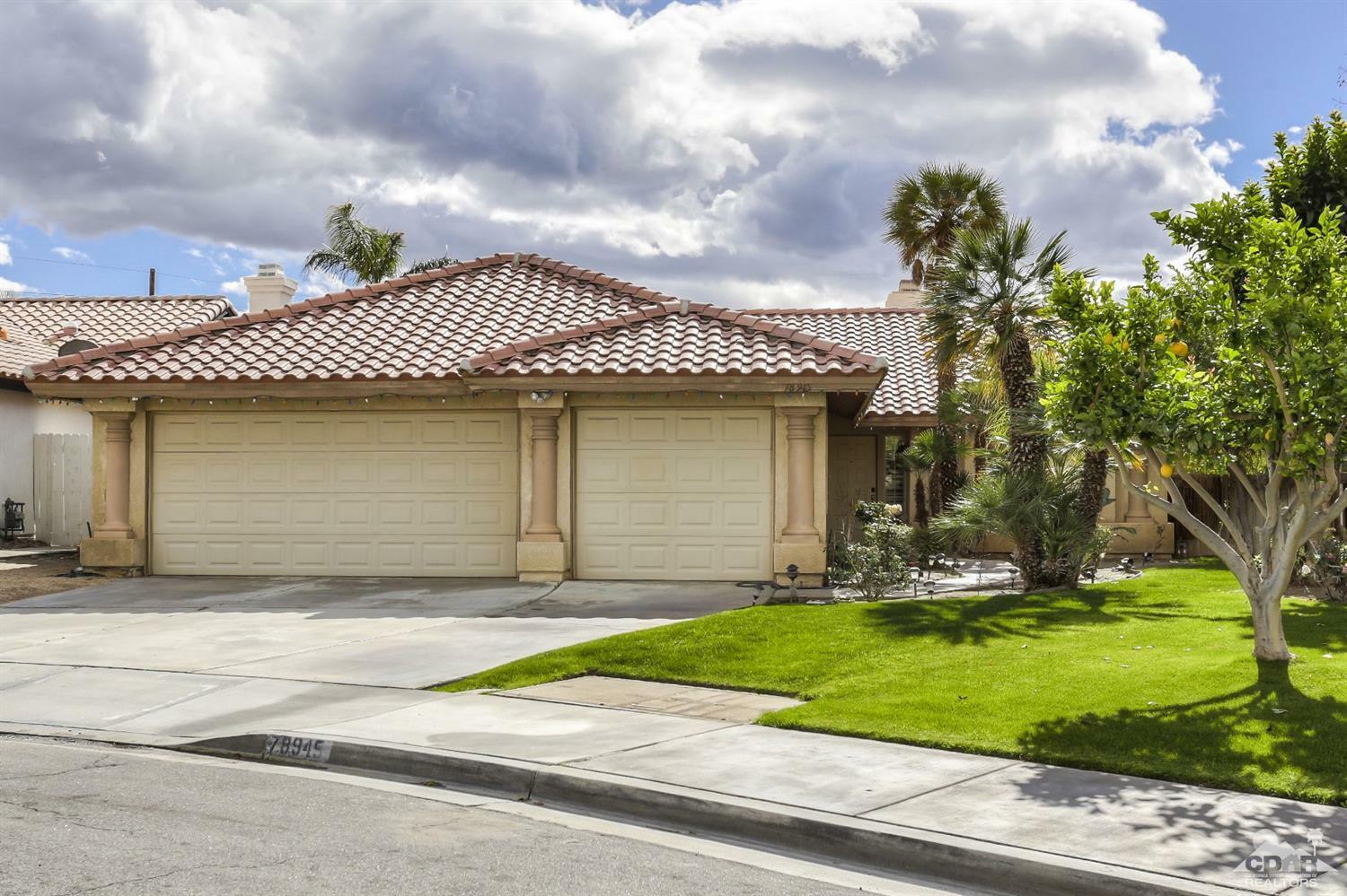 Property Photo:  78945 Villeta Drive  CA 92253 