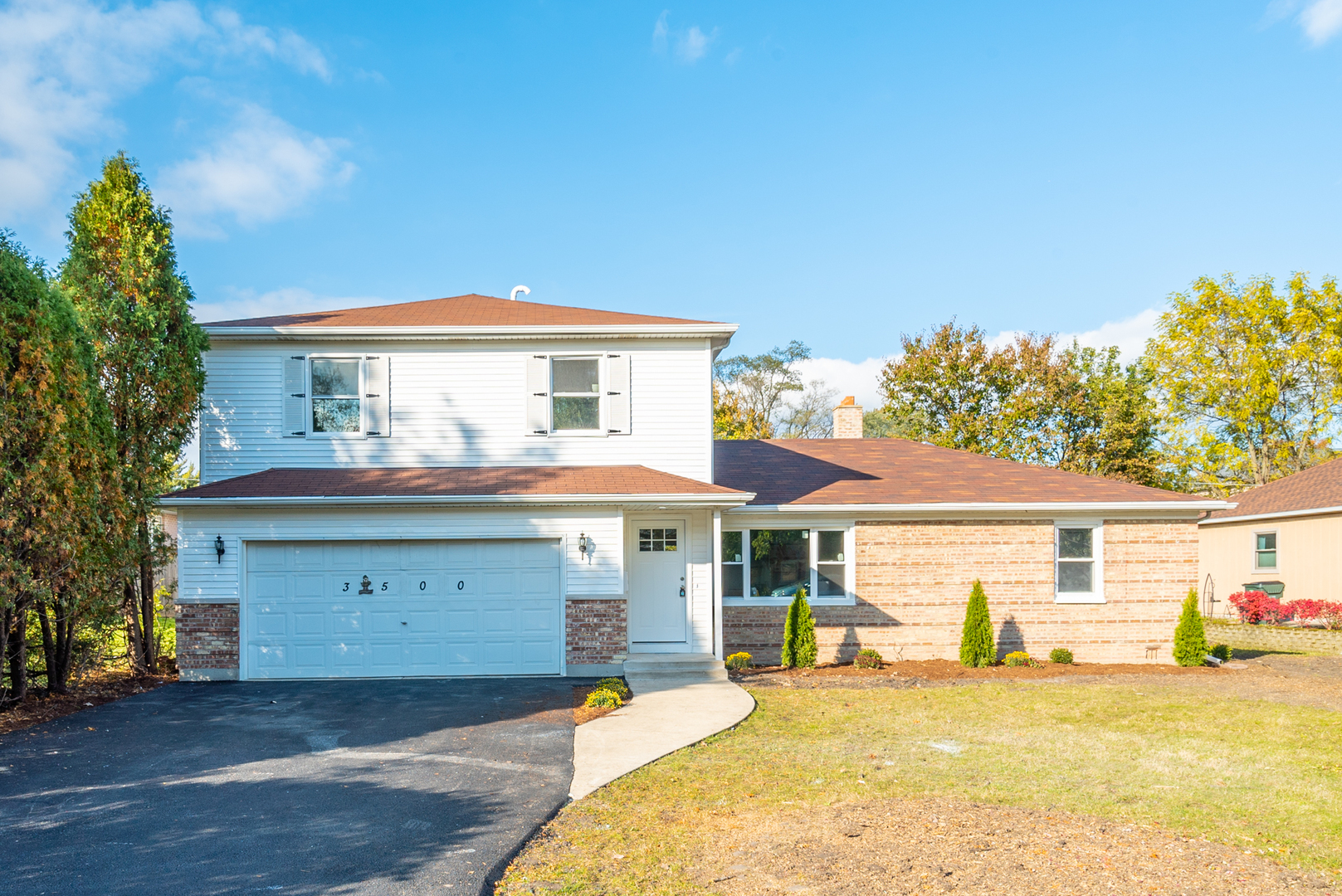 Property Photo: 3500 Linneman Street IL 60025