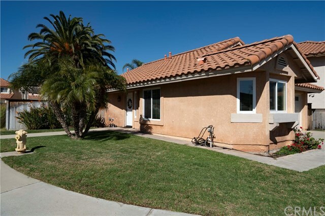 Property Photo:  25 Via Joaquin  CA 92688 