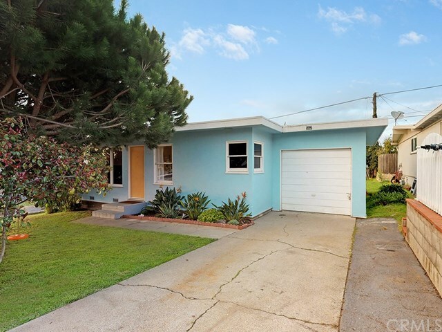 Property Photo:  943 Pecho Street  CA 93442 