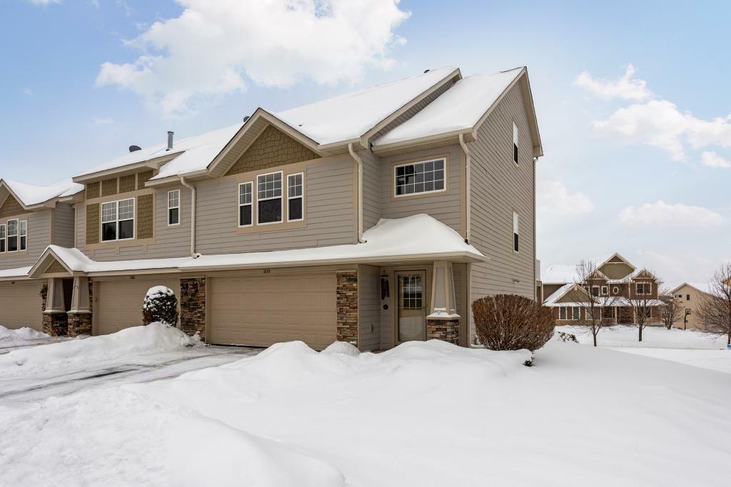 Property Photo: 1601 Fox Hunt Way MN 55386