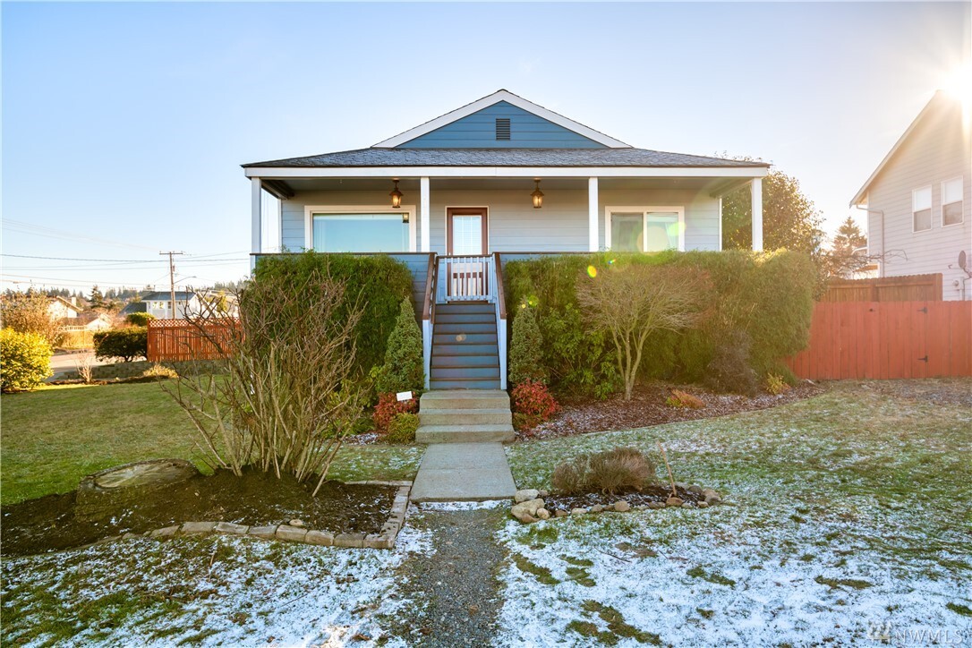 Property Photo: 1303 30th St WA 98221