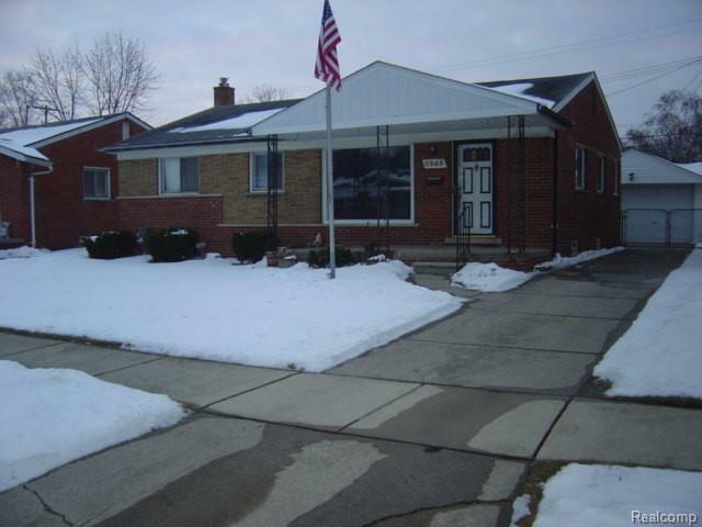 Property Photo:  8865 Salem  MI 48239 