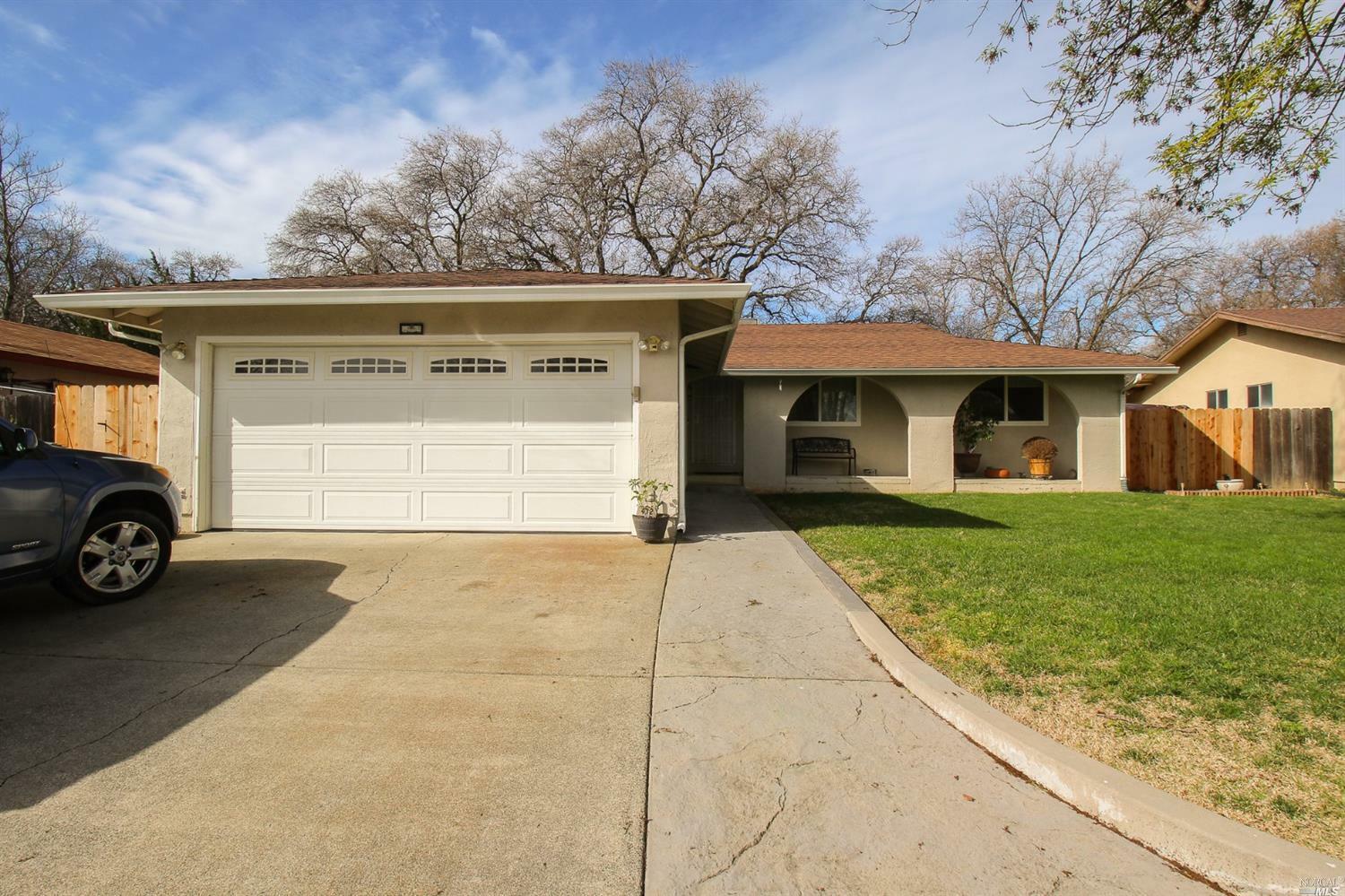Property Photo: 472 Bowline Drive CA 95687