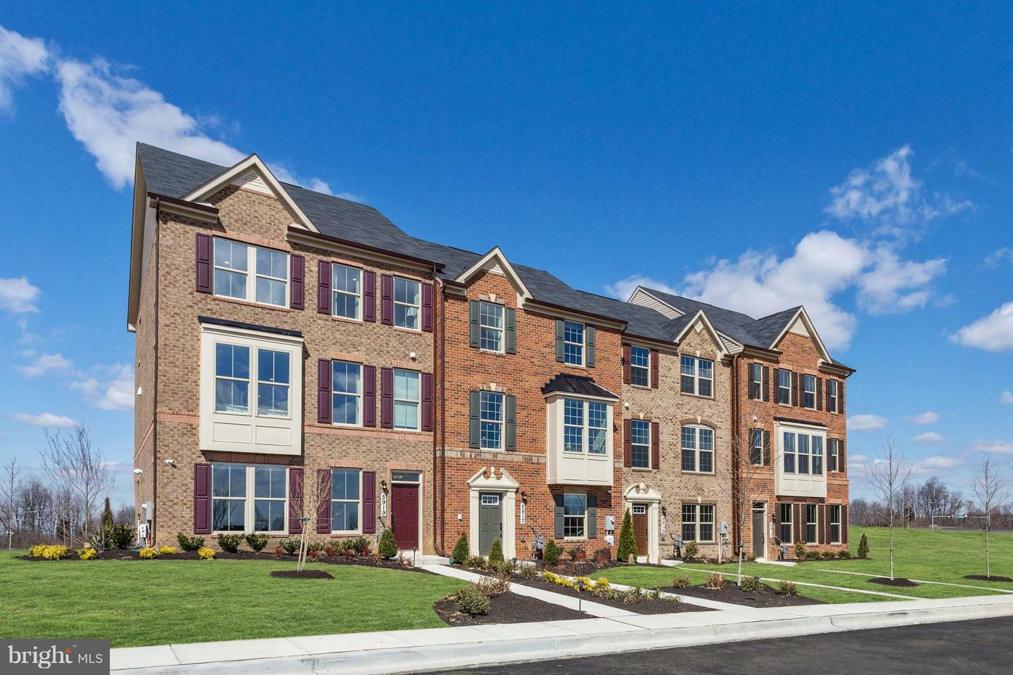 Property Photo: 5909 Richmanor Terrace MD 20772