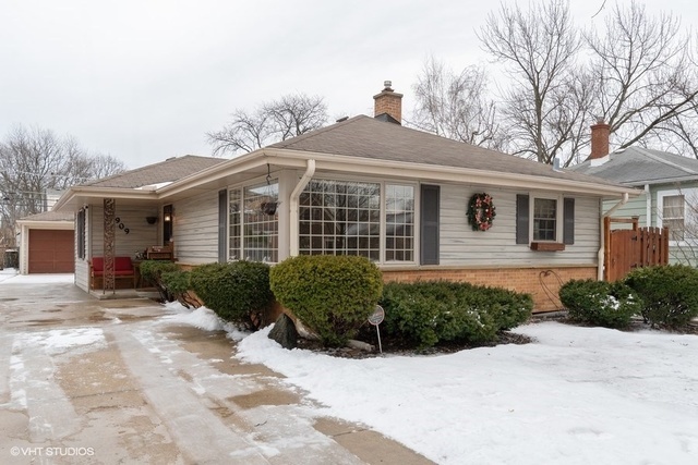 Property Photo:  909 North Salem Avenue  IL 60004 