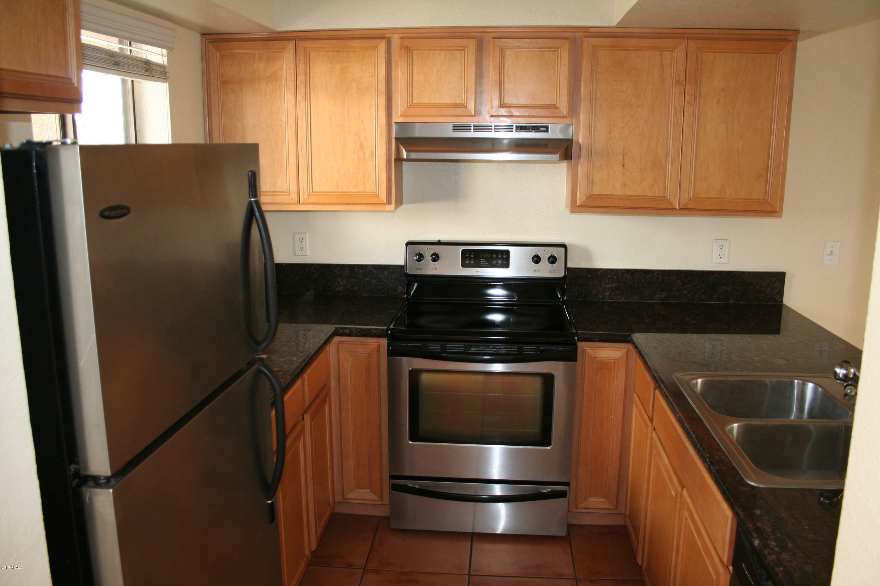 Property Photo:  1065 W 1st Street 203  AZ 85281 