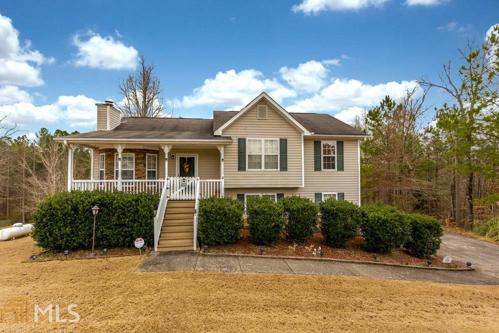 Property Photo:  488 Bethany Woods Dr  GA 30179 