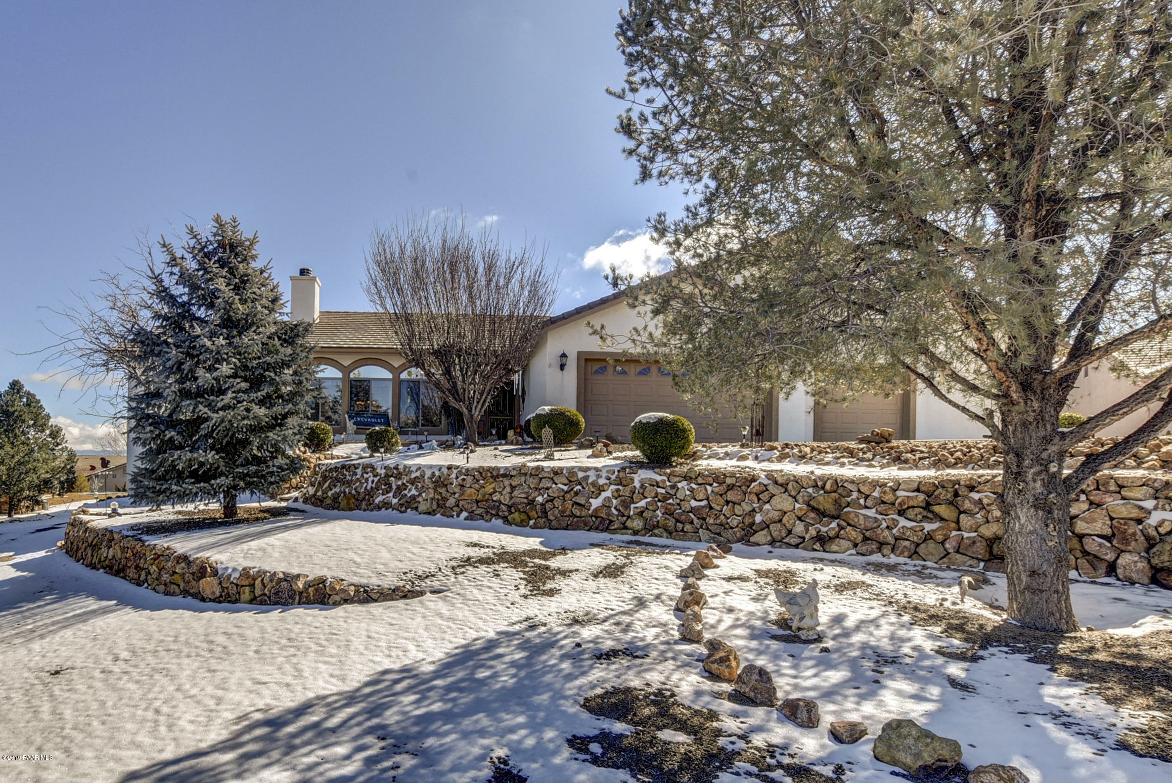 Property Photo:  5579 Thatch Court  AZ 86305 