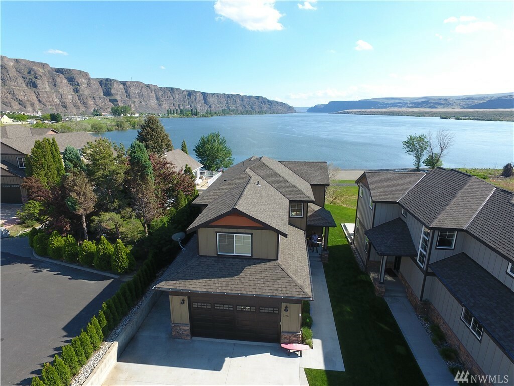 23903 Crescent Bay Dr NW  Quincy WA 98848 photo