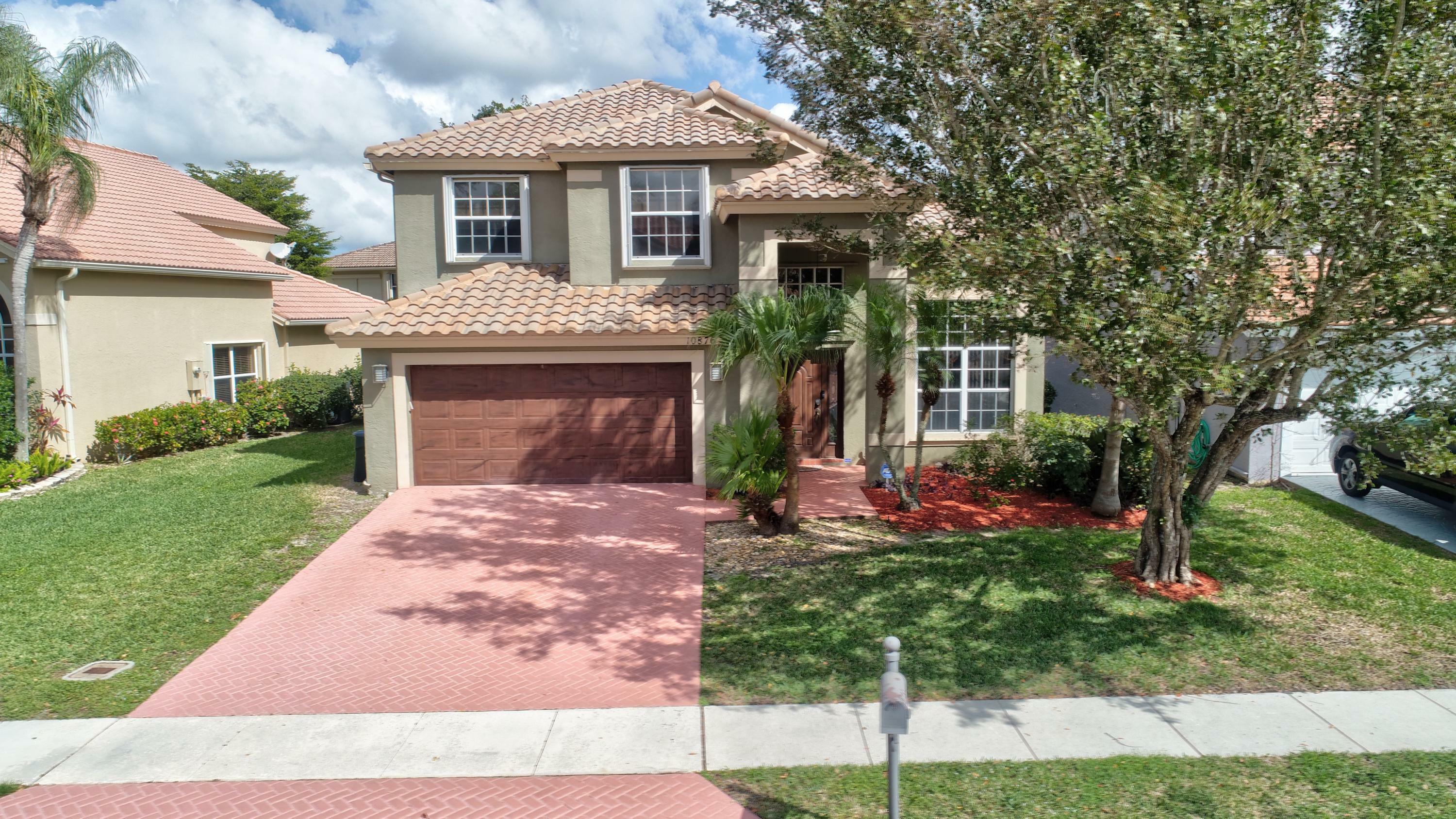 Property Photo:  10876 La Salinas Circle  FL 33428 