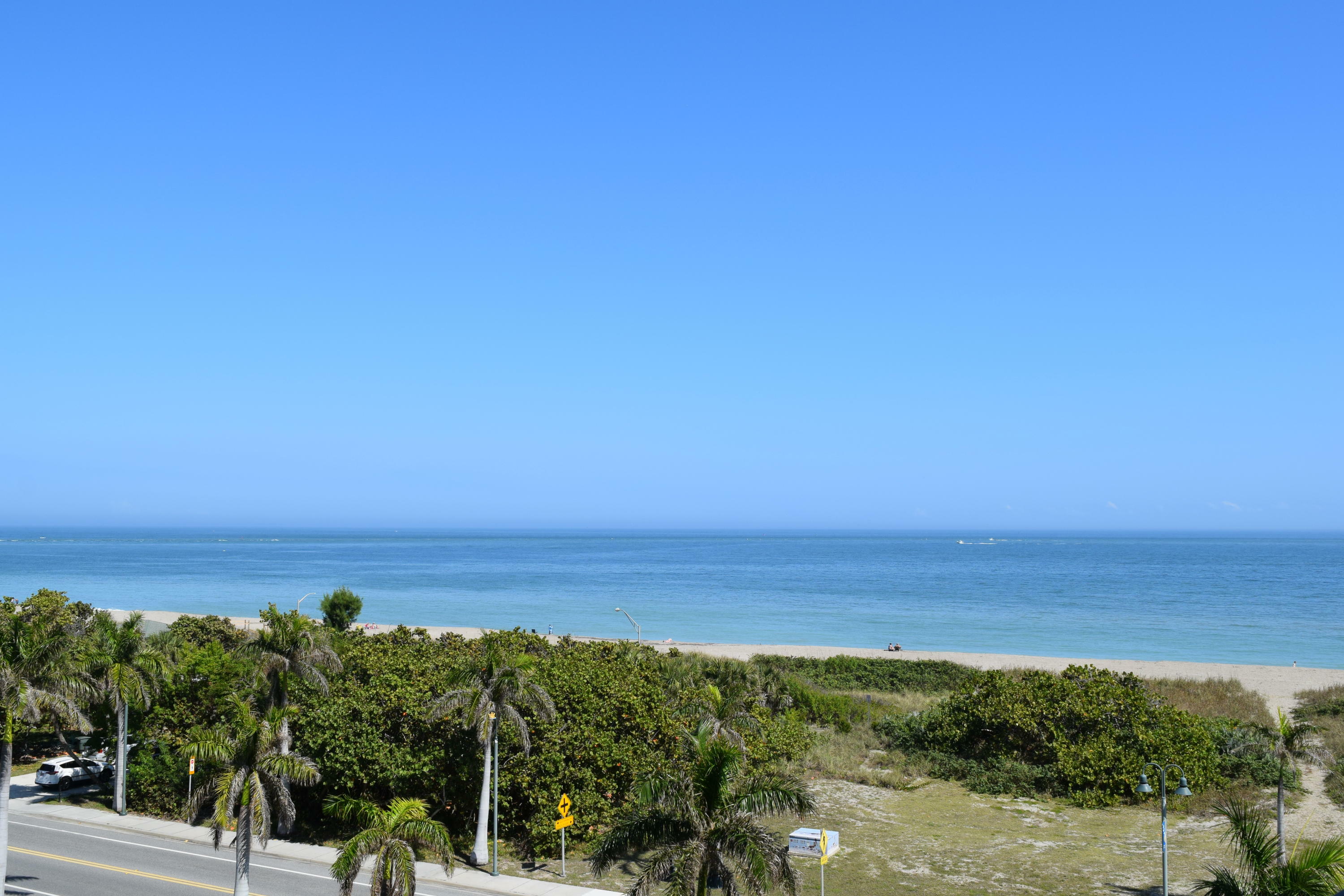 Property Photo:  801 S Ocean Drive 605  FL 34949 