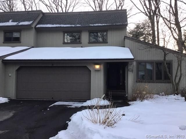 Property Photo:  38 Applewood Lane  CT 06001 