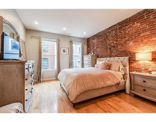 Property Photo: 10 Hancock St 1 MA 02129