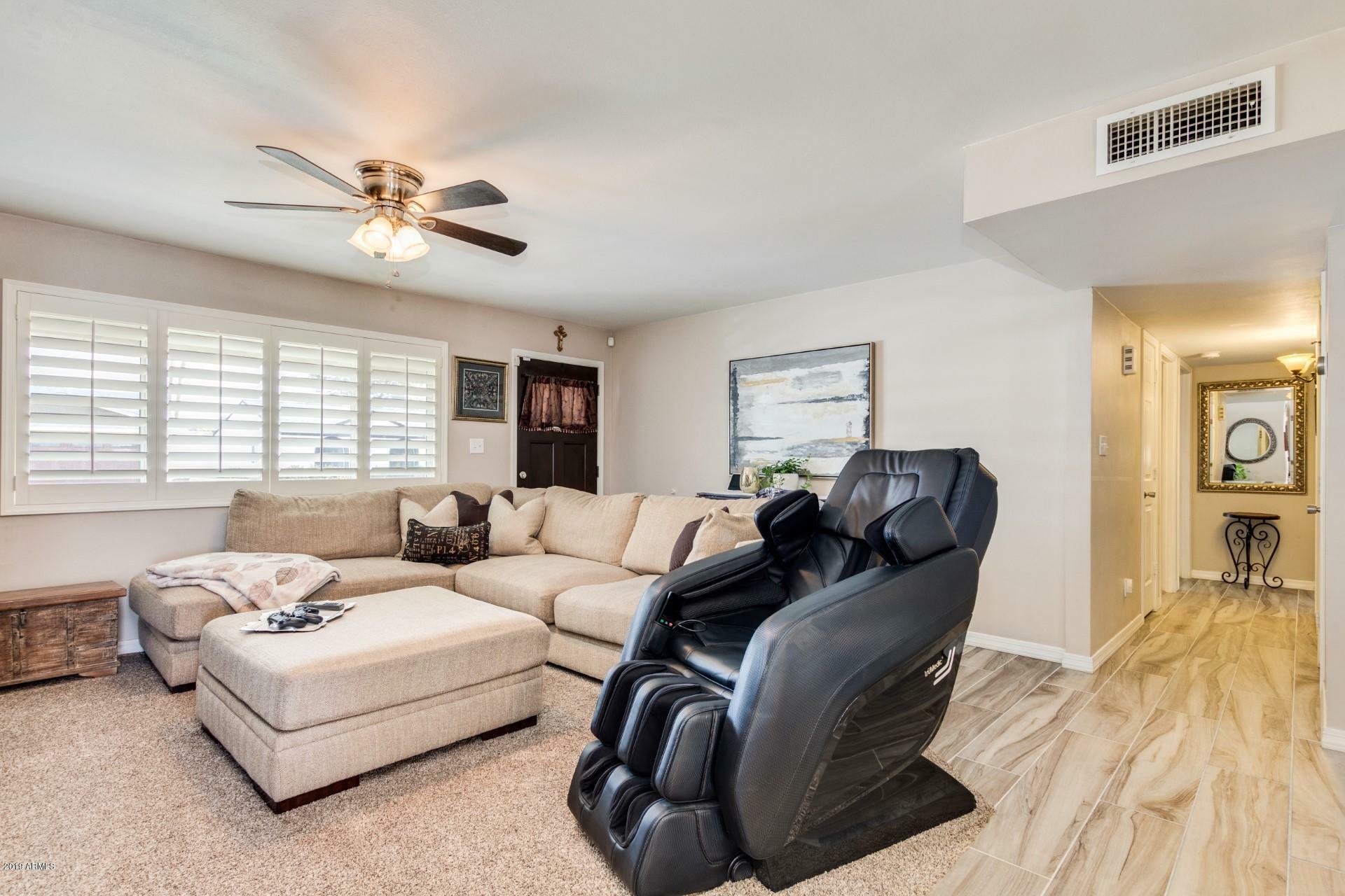 Property Photo:  760 N Sean Drive  AZ 85224 