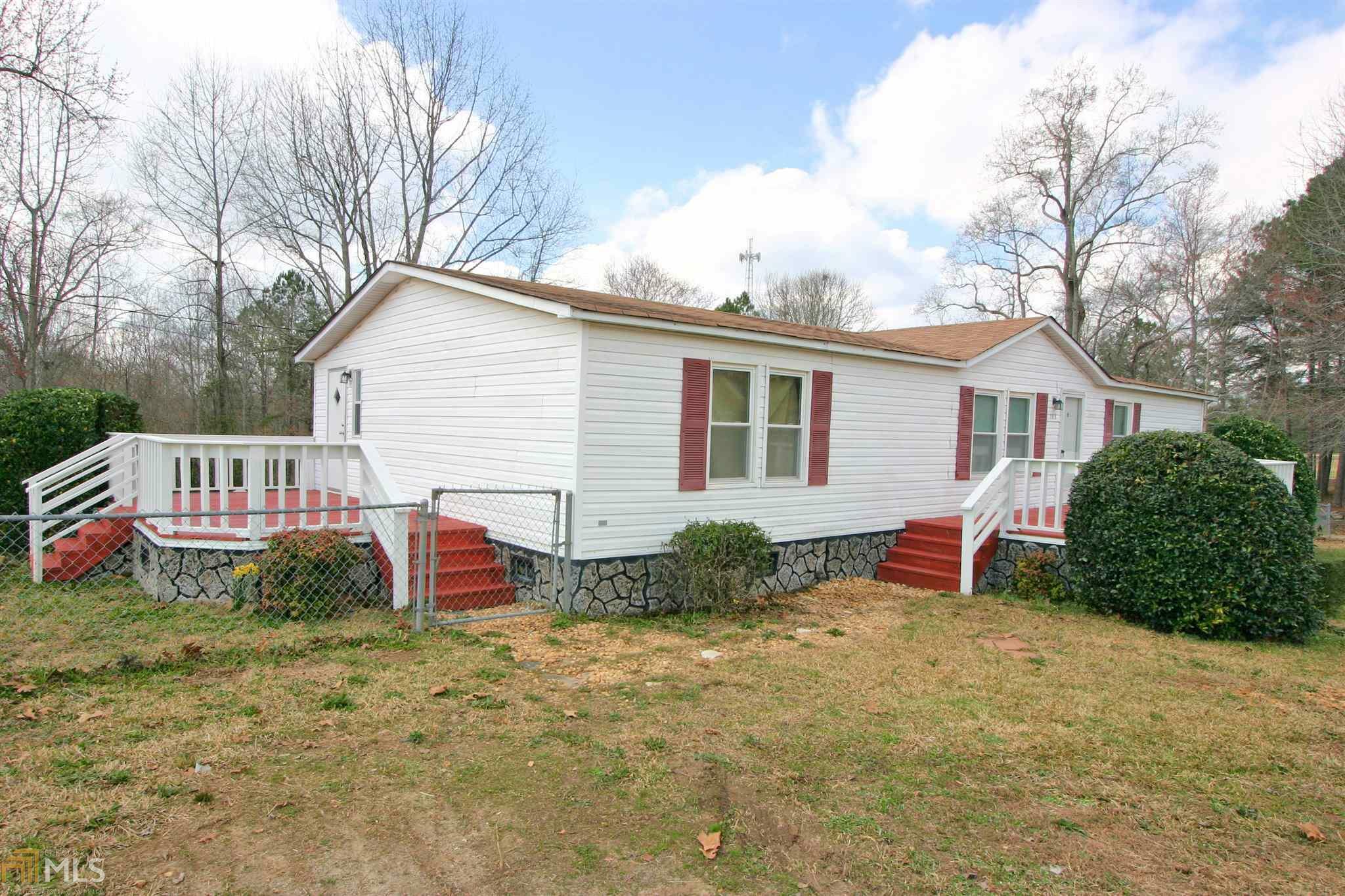 Property Photo: 103 North Hurst Mill Rd GA 30110