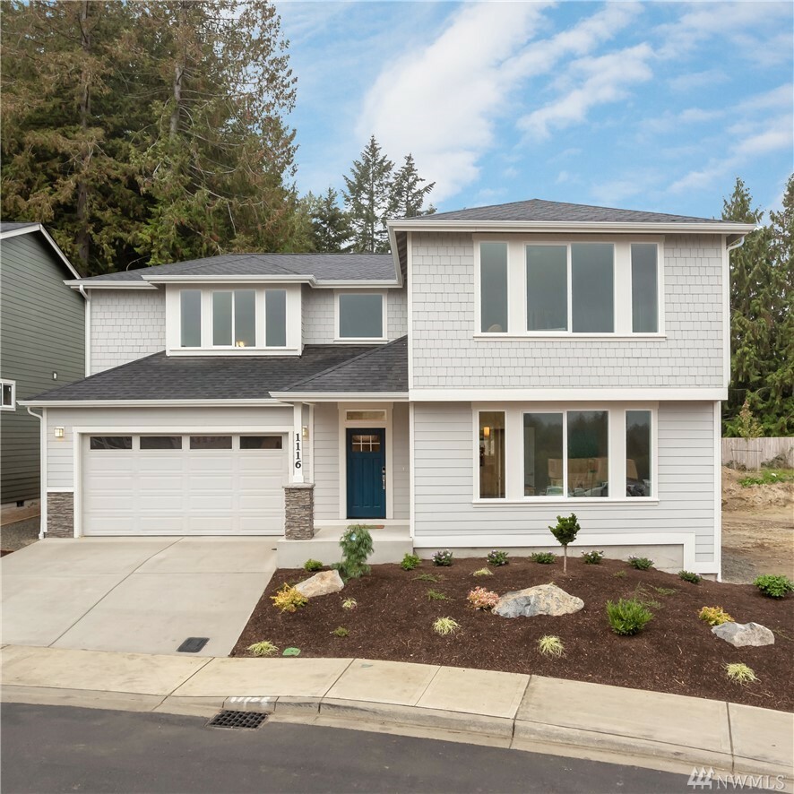 Property Photo: 1122 NE Sockeye Ct WA 98311