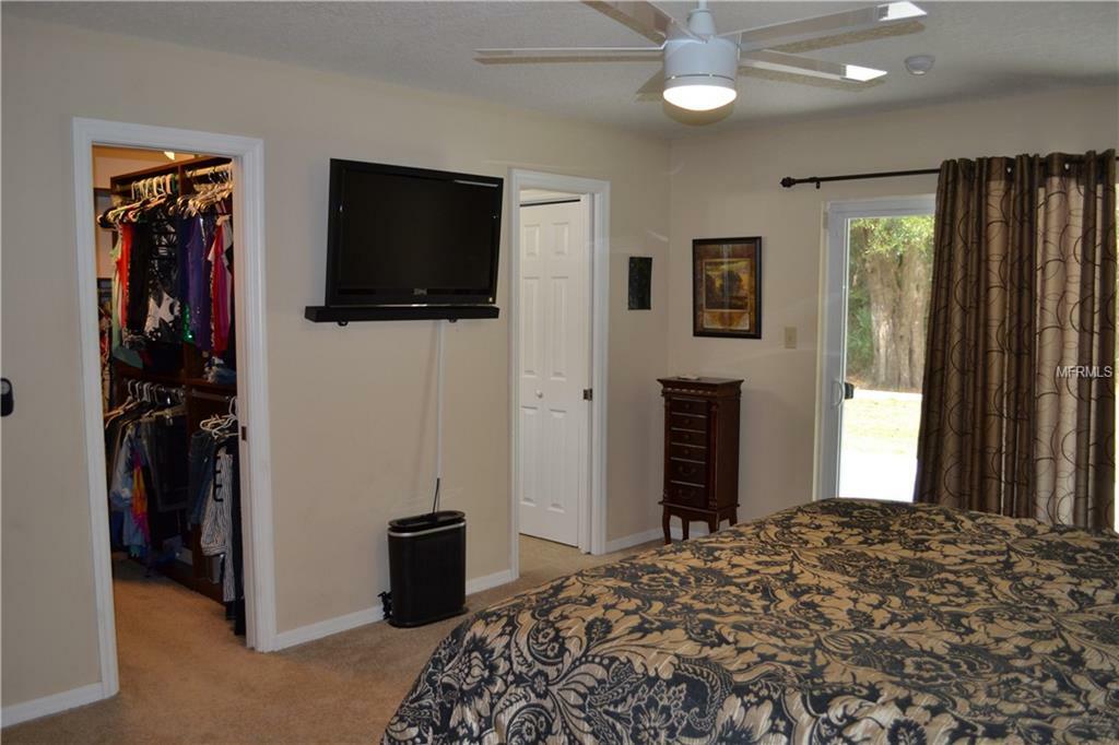 Property Photo:  1214 Sunshine Tree Boulevard  FL 32779 