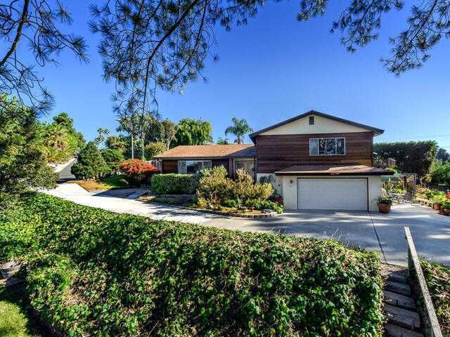 Property Photo: 441 Arroyo Drive CA 92024