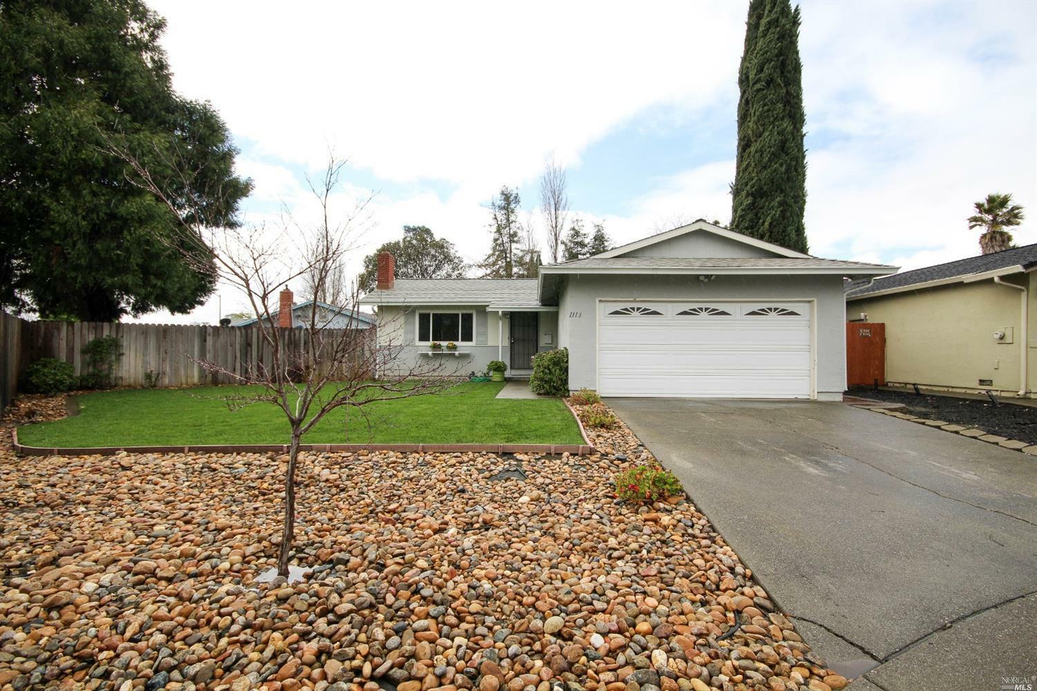 Property Photo:  1113 Gannet Court  CA 94533 