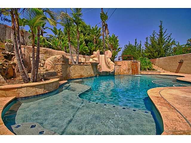 Property Photo: 1804 Alta Vista Drive CA 92084