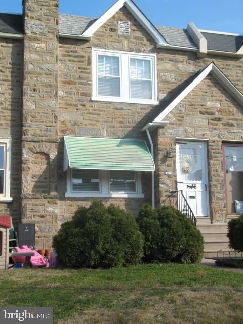 Property Photo: 3329 E Chippendale Street PA 19136