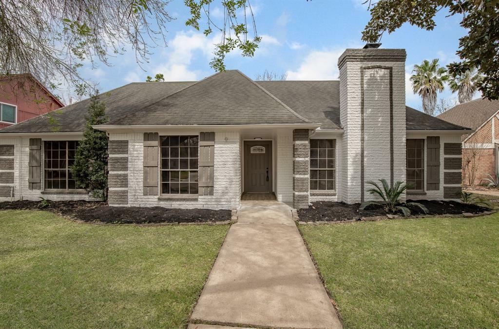 Property Photo:  15402 Paladora Drive  TX 77083 